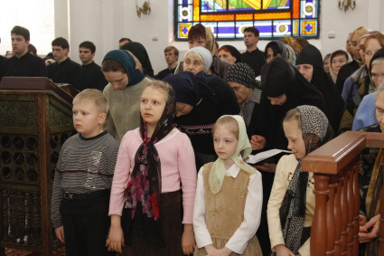 Малое повечерие и утреня в храме в честь иконы Божией Матери "Утоли моя печали"
