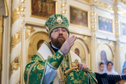 Митрополит Игнатий совершил Божественную литургию в храме во имя преподобного Серафима Саровского г. Саратова