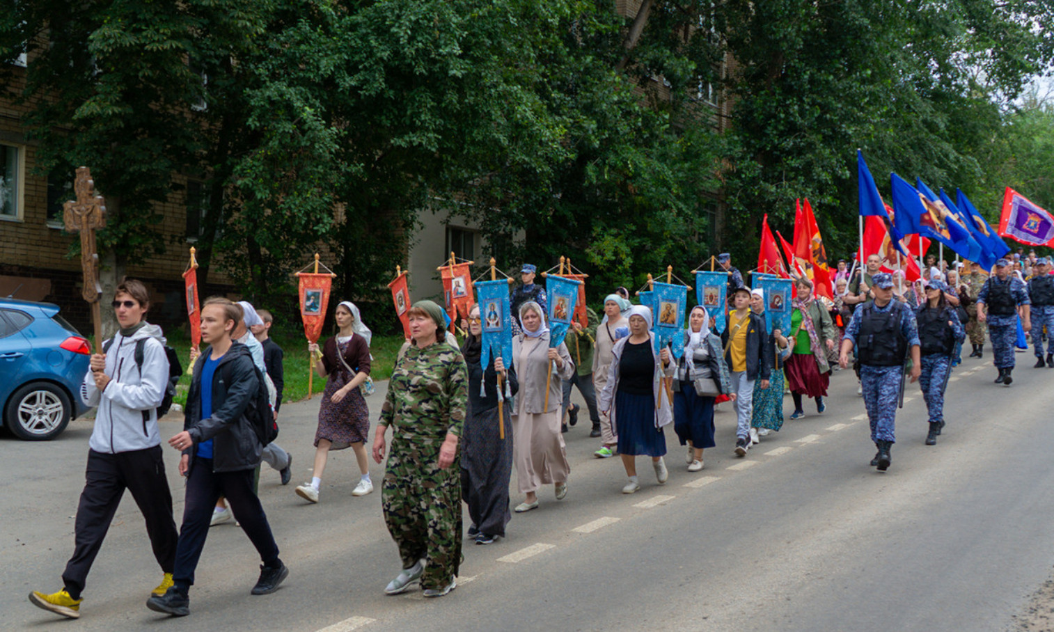 В Саратовской митрополии пройдет традиционный многодневный крестный ход из Саратова в Вавилов Дол