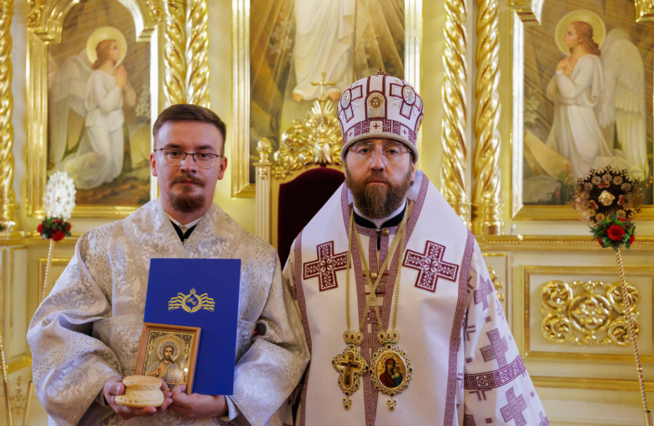 Митрополит Игнатий совершил хиротонию во диакона иподиакона Даниила Кондрашина